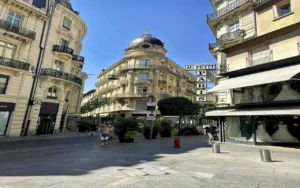 Centre historique de Béziers proche de la location